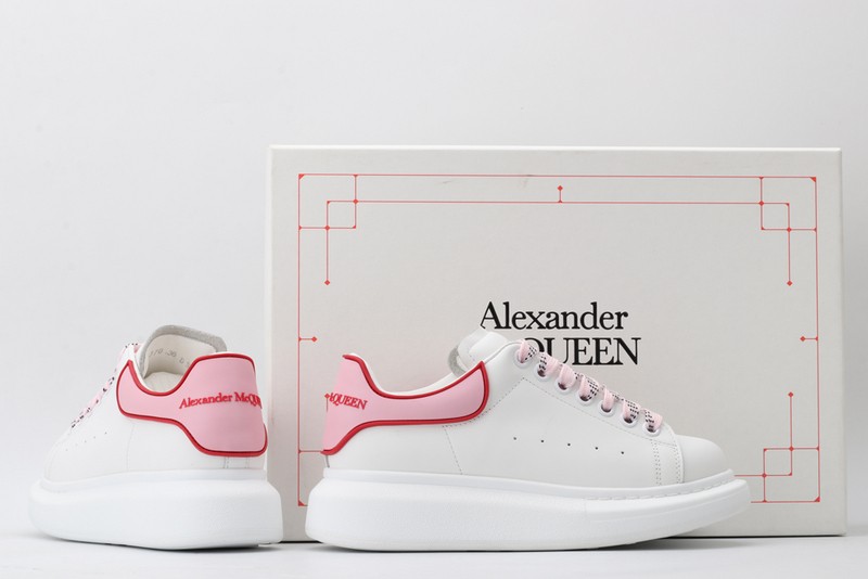 Ale*d*r MCQ35