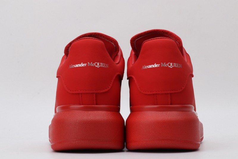 Ale*d*r MCQ25