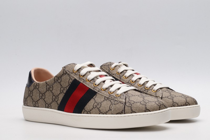 G*u*i* Trainer Sneaker75