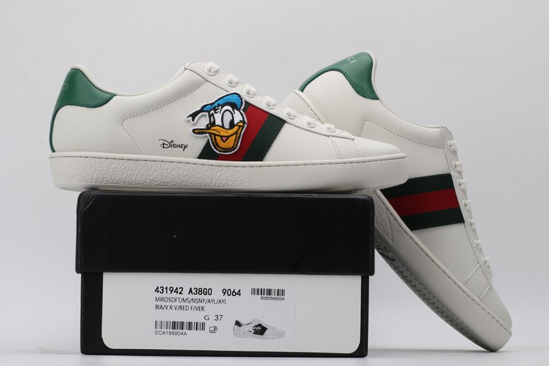 G*u*i* Trainer Sneaker67