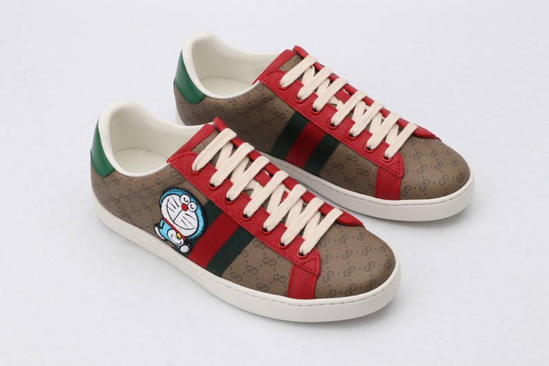 G*u*i* Trainer Sneaker64