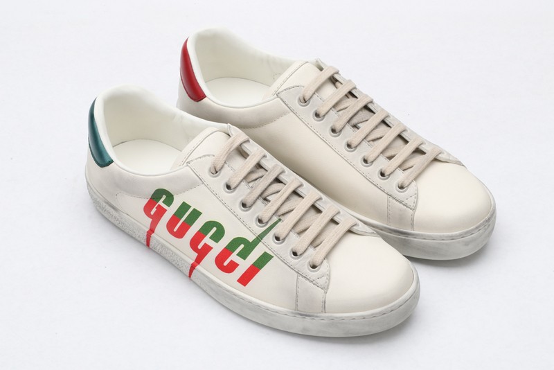 G*u*i* Trainer Sneaker51