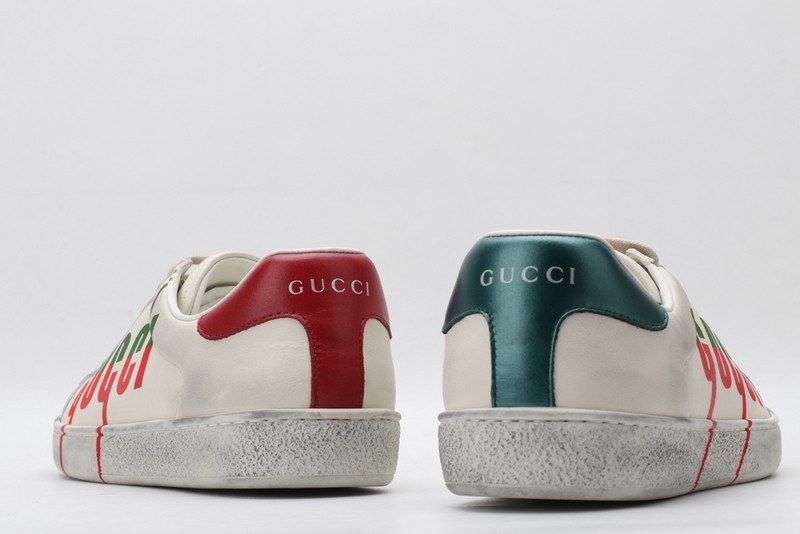 G*u*i* Trainer Sneaker51