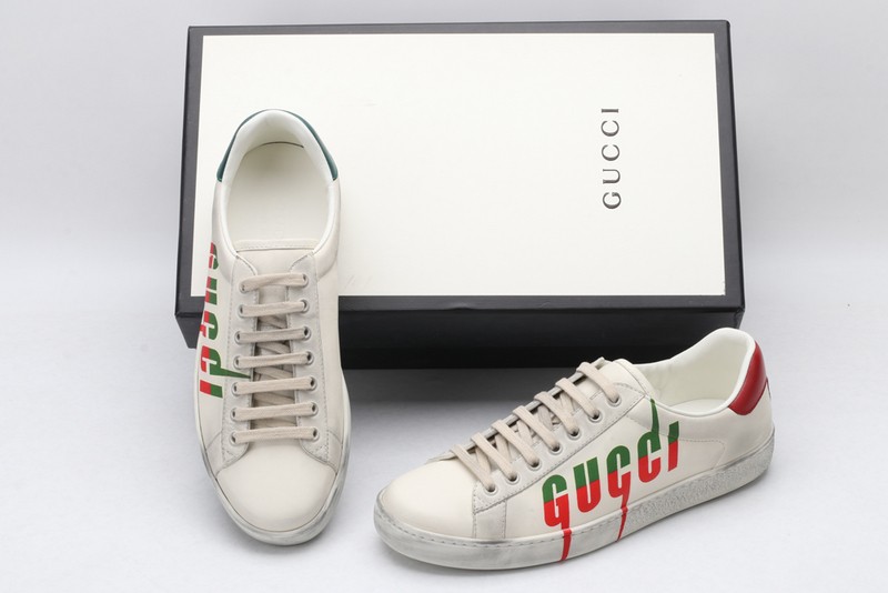 G*u*i* Trainer Sneaker51