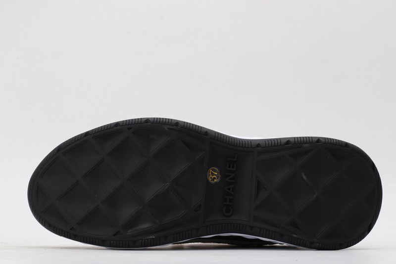 Chane* snekaers C000001