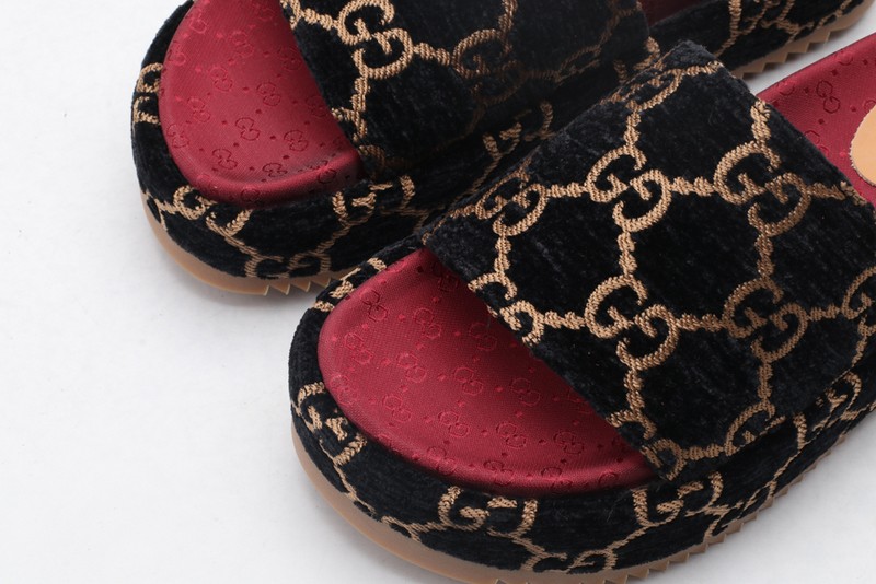 G*u*i* Sandal82