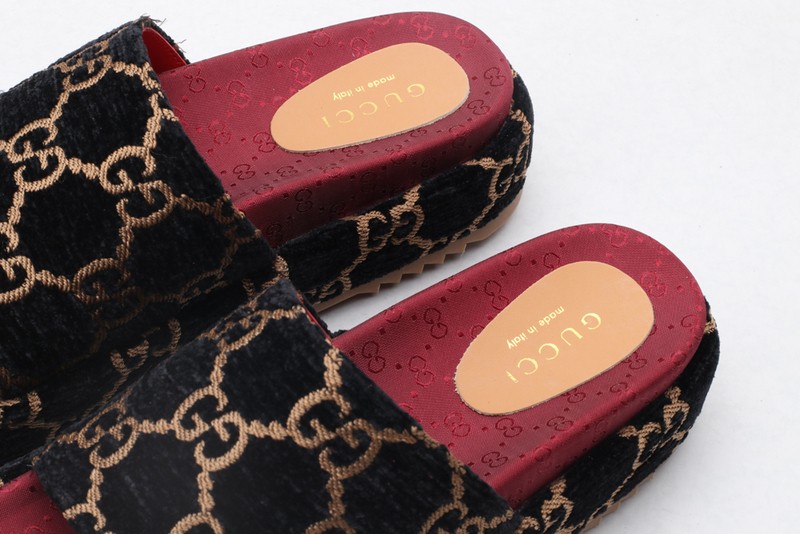 G*u*i* Sandal82