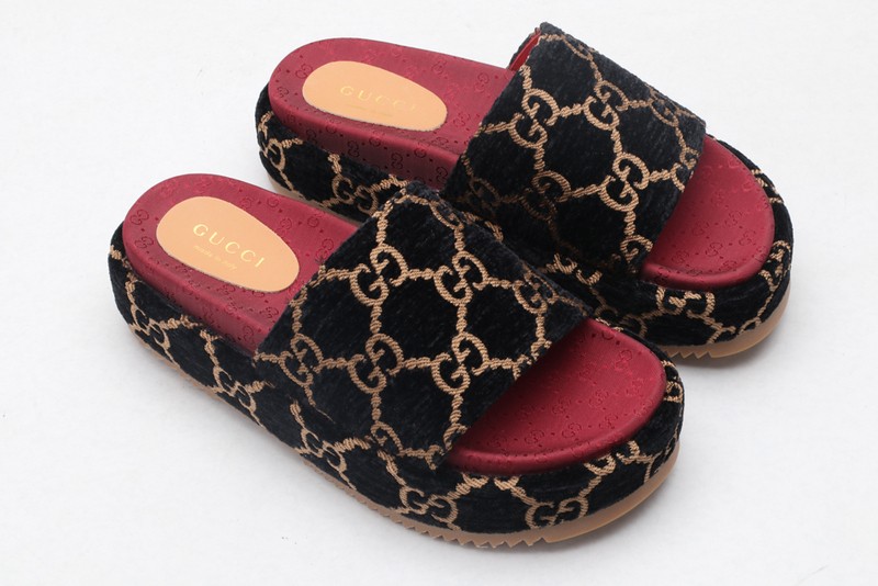 G*u*i* Sandal82