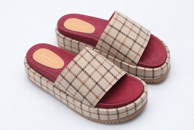 G*u*i* Sandal80