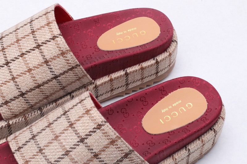 G*u*i* Sandal80