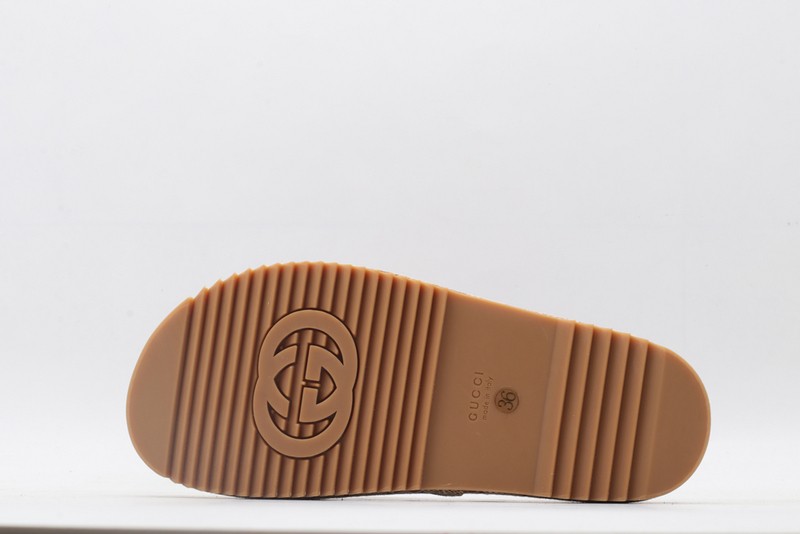 G*u*i* Sandal71