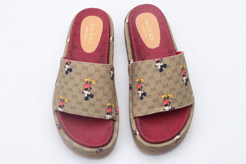 G*u*i* Sandal70