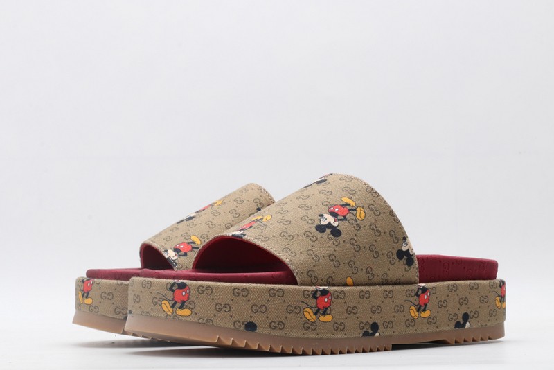 G*u*i* Sandal70