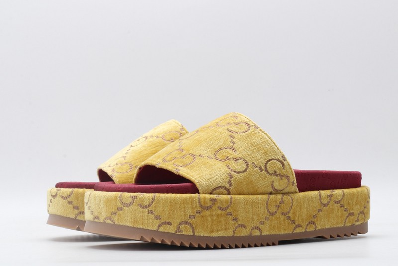 G*u*i* Sandal69