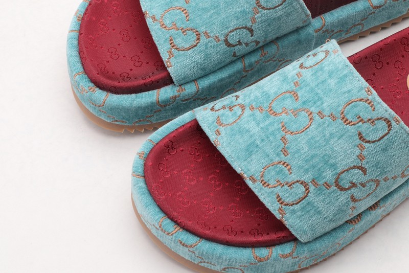 G*u*i* Sandal68