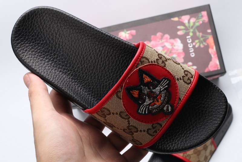 G*u*i* Sandal64