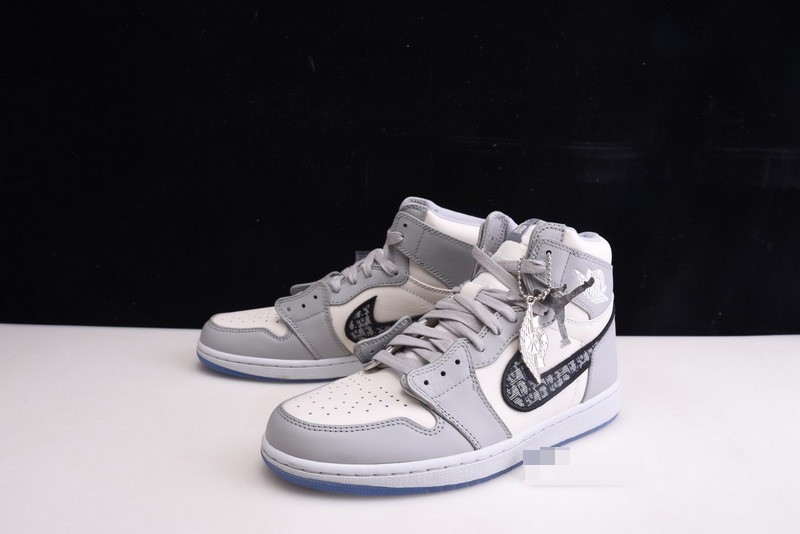Air Jordan 1 High CN8007-002