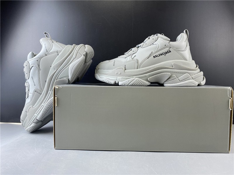 TRIPLES TRAINER SNEAKERS LETTERS 2000022