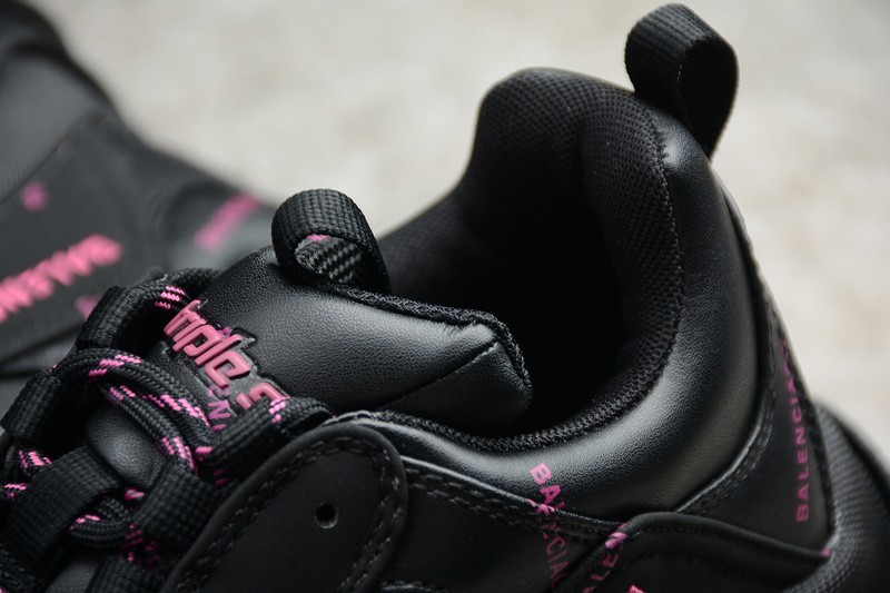 TRIPLES TRAINER SNEAKERS LETTERS 2000019