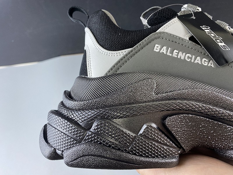 TRIPLES TRAINER SNEAKERS 2000018