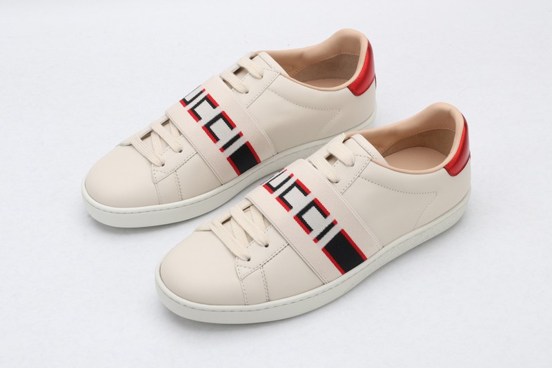 G*u*i* Trainer Sneaker47
