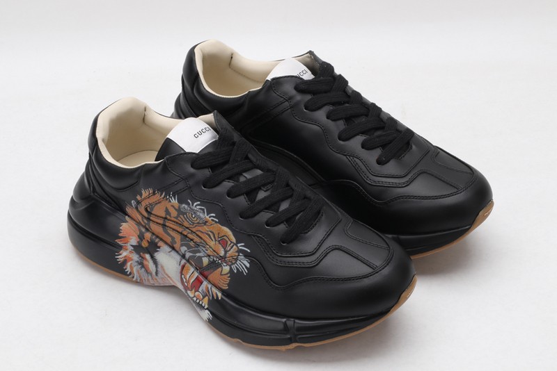 G*u*i* Trainer Sneaker36