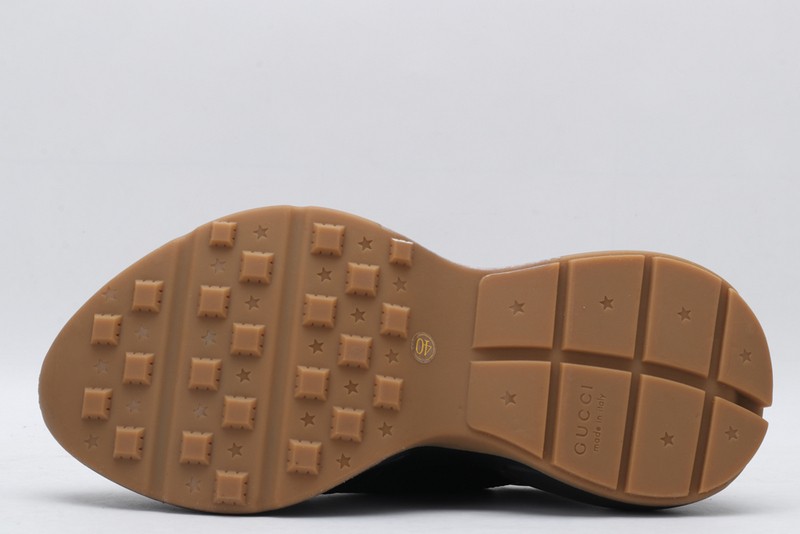 G*u*i* Trainer Sneaker36