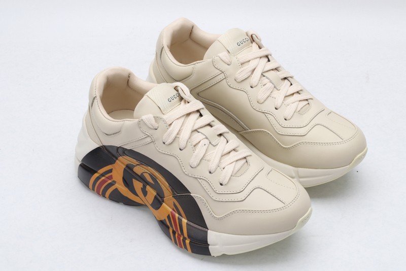 G*u*i* Trainer Sneaker34