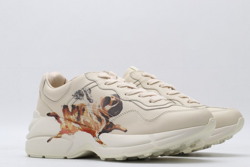 G*u*i* Trainer Sneaker32