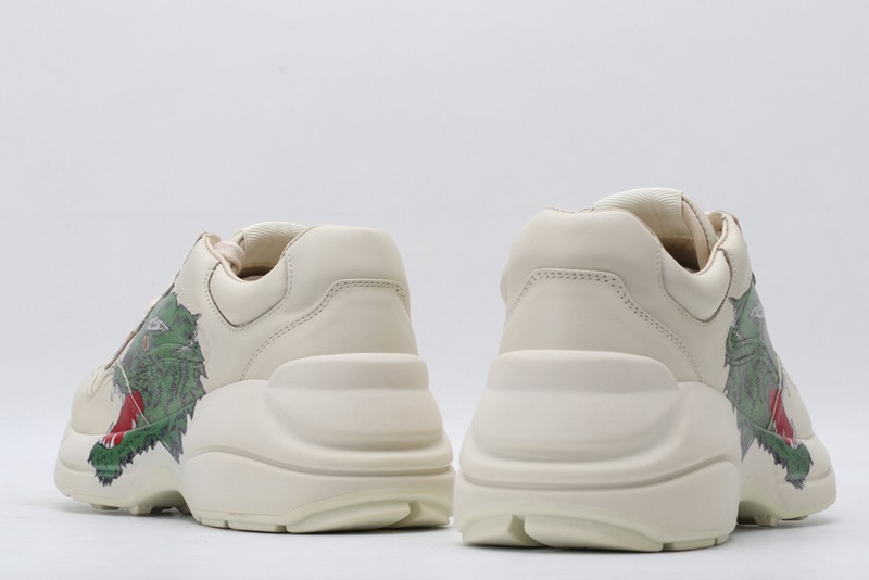 G*u*i* Trainer Sneaker25