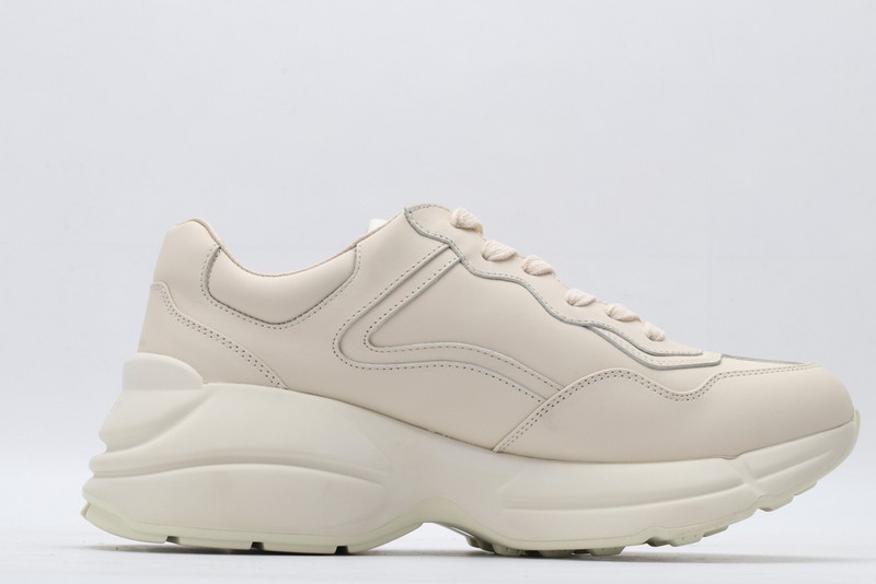 G*u*i* Trainer Sneaker23