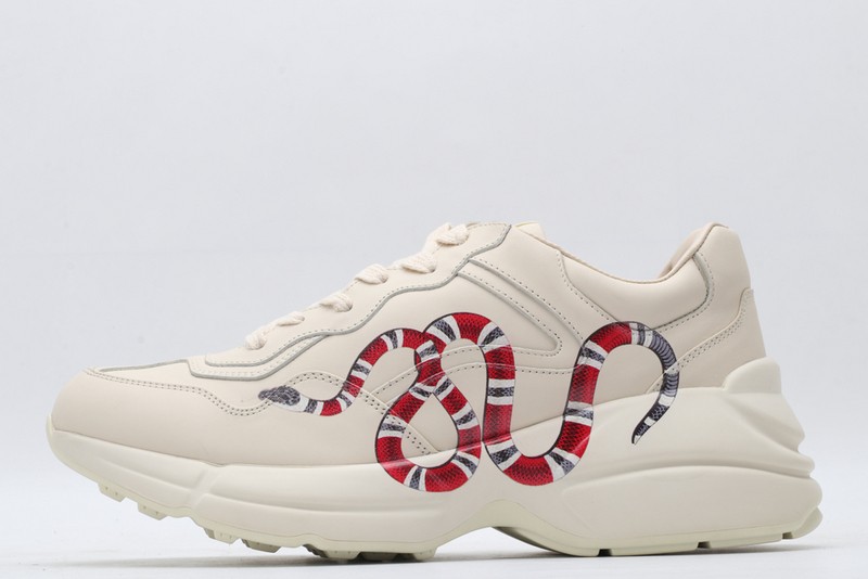 G*u*i* Trainer Sneaker23