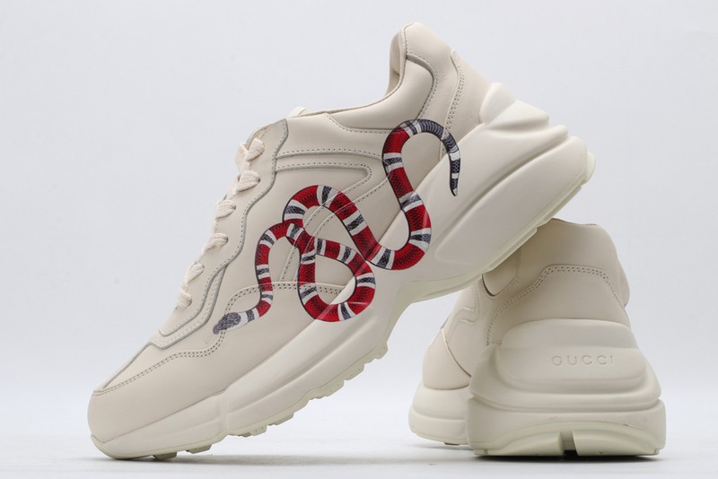 G*u*i* Trainer Sneaker23