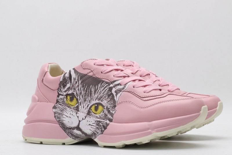 G*u*i* Trainer Sneaker18