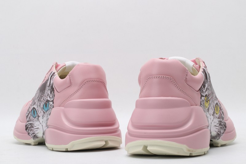 G*u*i* Trainer Sneaker18