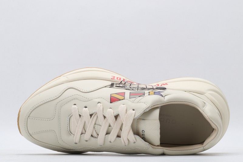 G*u*i* Trainer Sneaker12