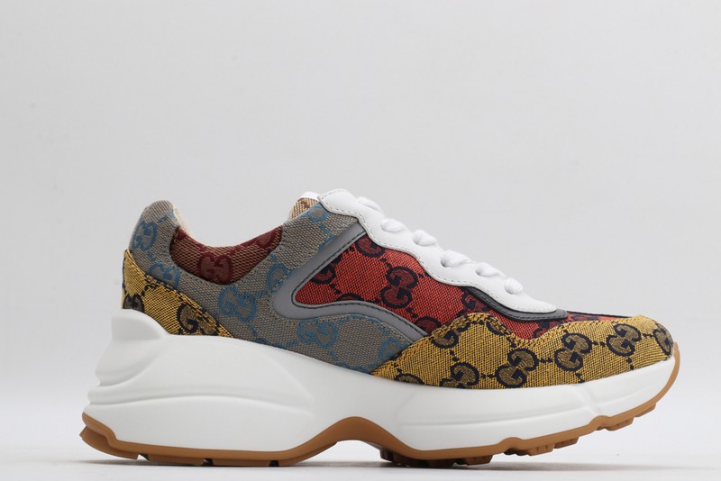 G*u*i* Trainer Sneaker1