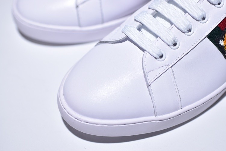 G*u*i* Ace Embroidered Low-Top Sneaker with TIGER MENS