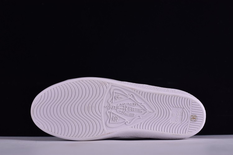G*u*i* Ace Embroidered Low-Top Sneaker WITH COLORFUL STARS 431942-A38G1