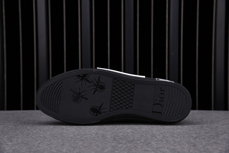 B23 OBLIQUE HIGH TOP SNEAKERS T00480H053