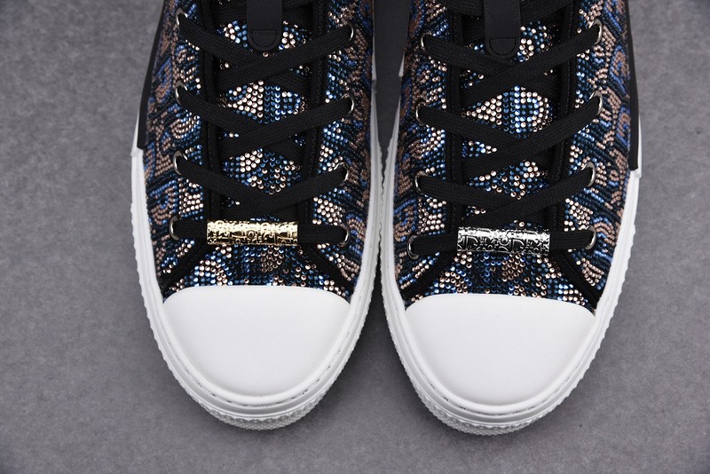 B23 Oblique High Top Sneakers T00480H052