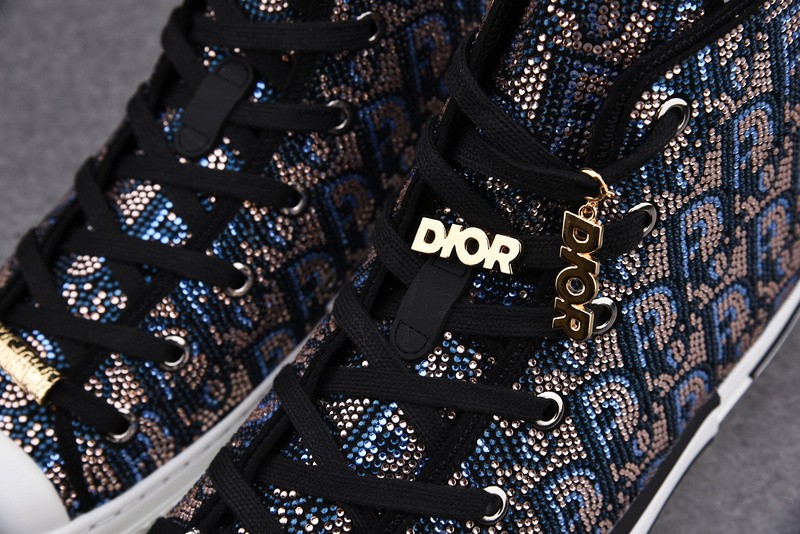 B23 Oblique High Top Sneakers T00480H052