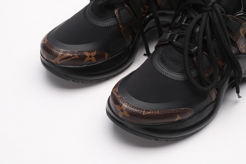 LV snekaers L000006