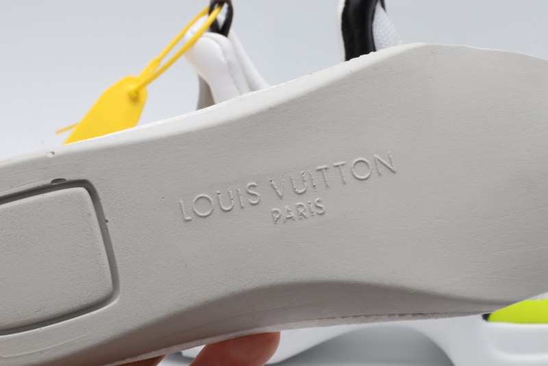 LV snekaers L000002