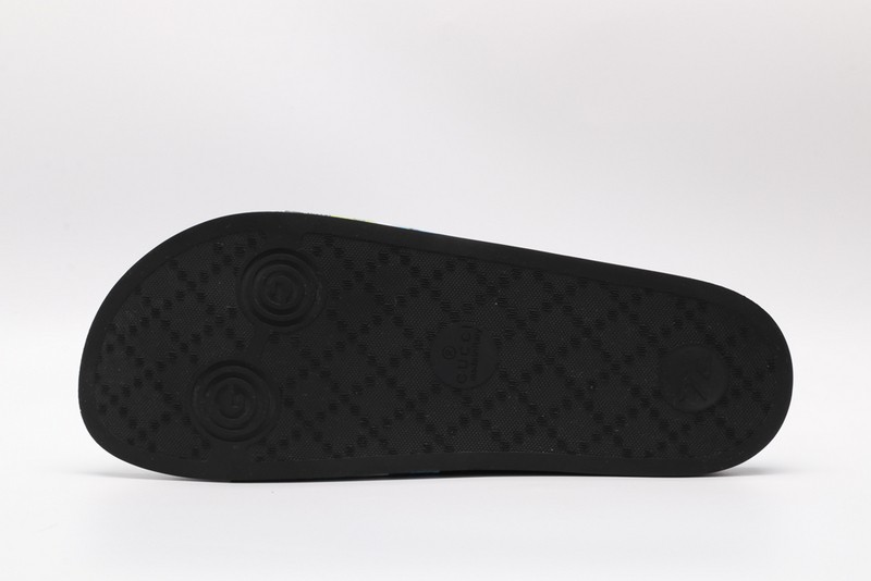 G*u*i* Sandal59