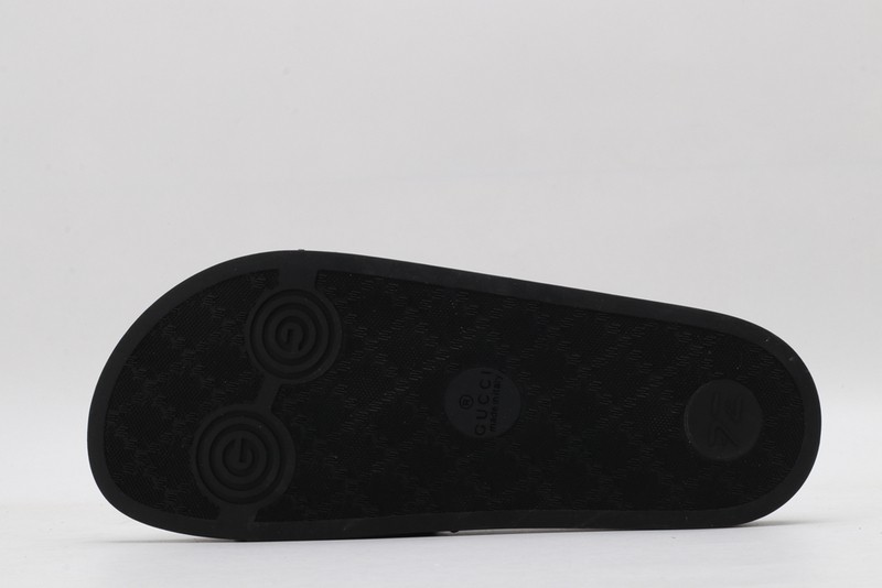 G*u*i* Sandal57