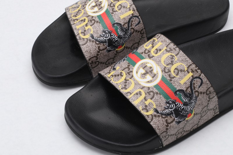 G*u*i* Sandal55