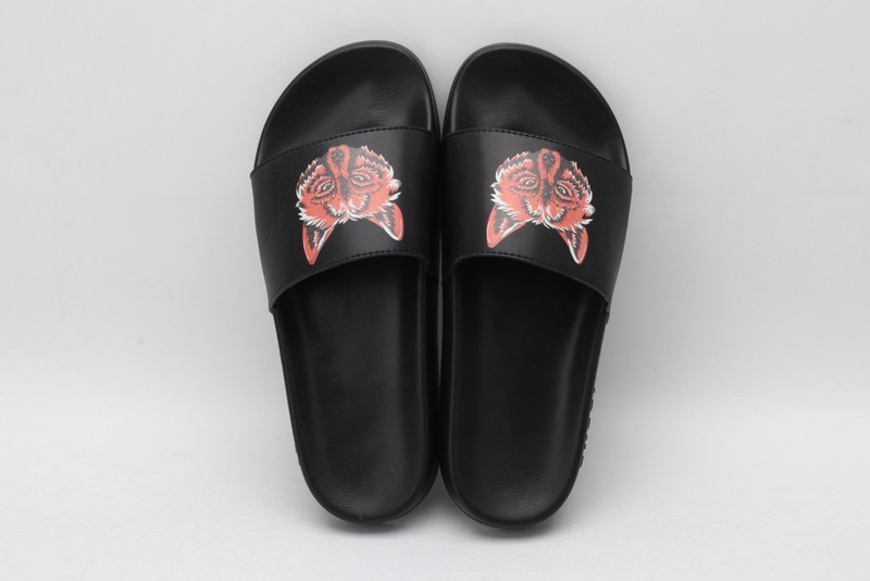 G*u*i* Sandal54