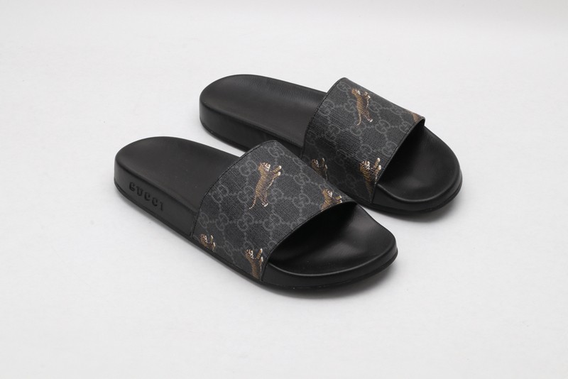 G*u*i* Sandal52