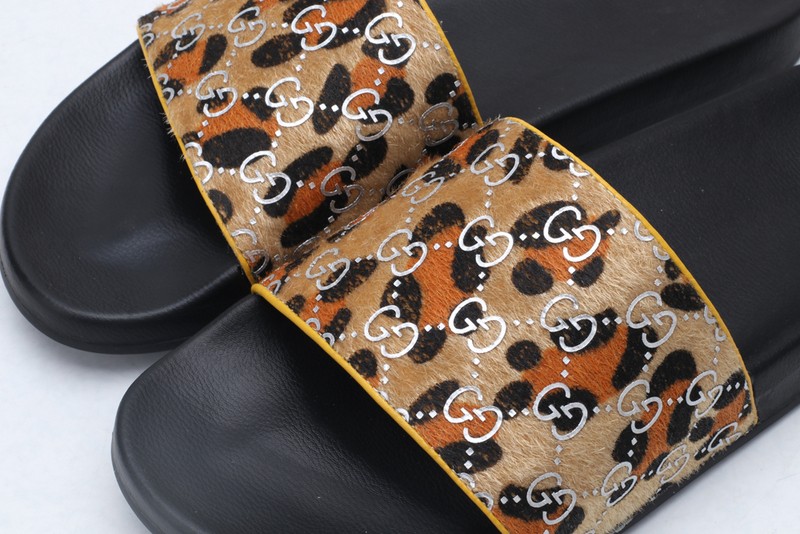 G*u*i* Sandal40